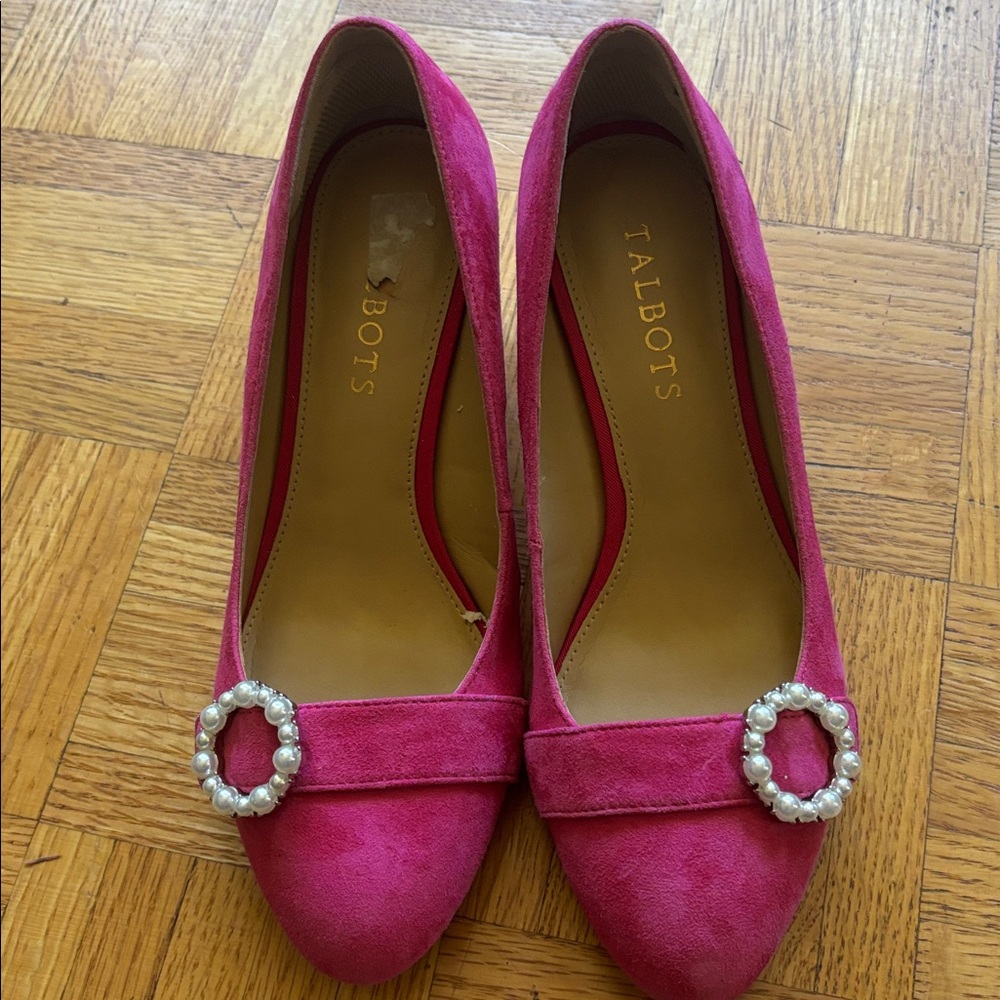 Talbots Isa Block Heel Pumps Pearl
Buckle